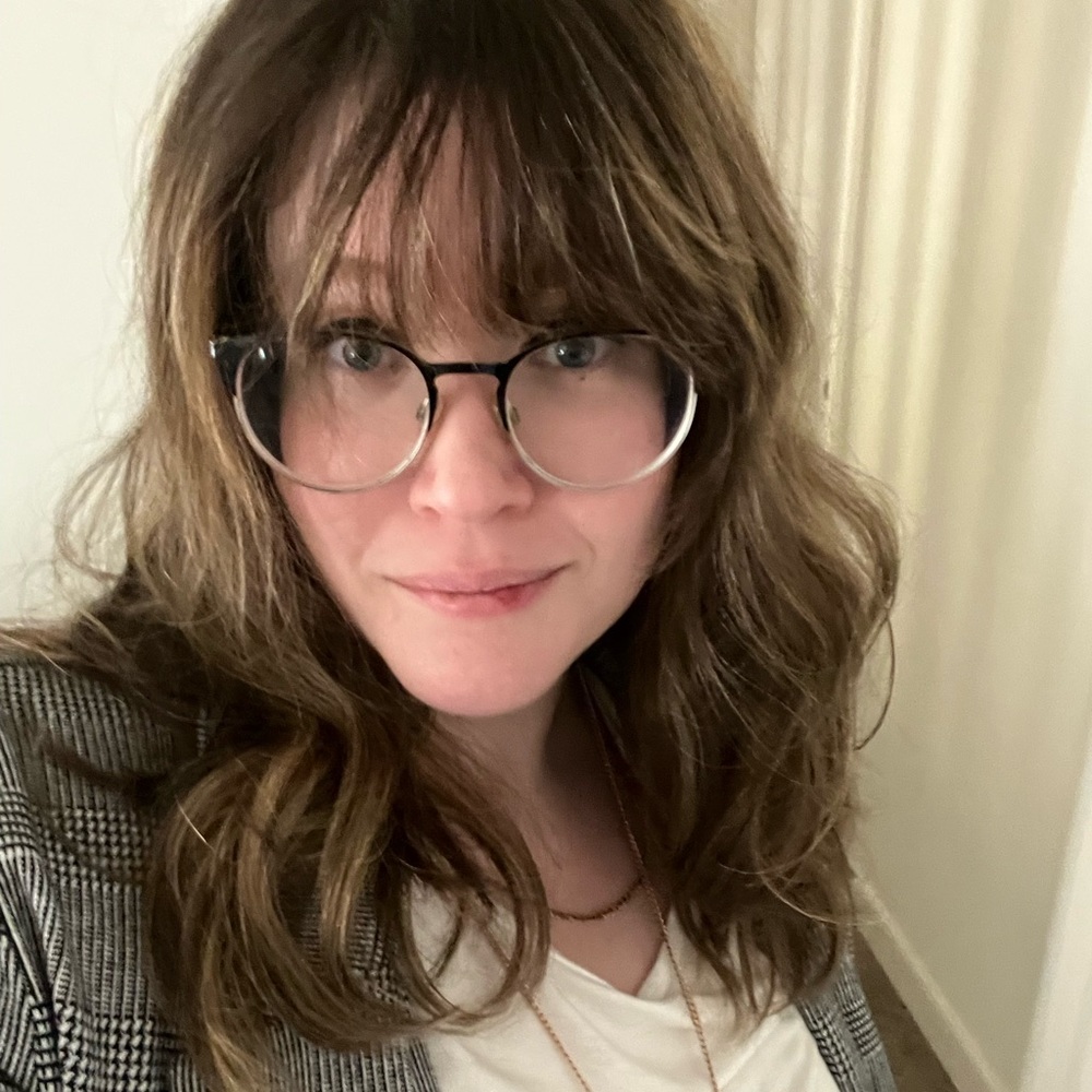 Meet your Posher, Liz